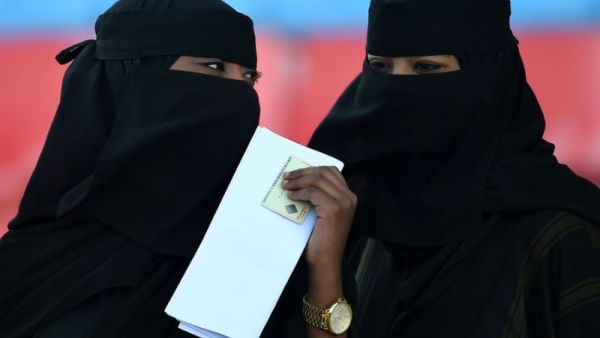 Saudi Arabia has some of the world's tightest restrictions on women. (Fayez Nureldine/ AFP)