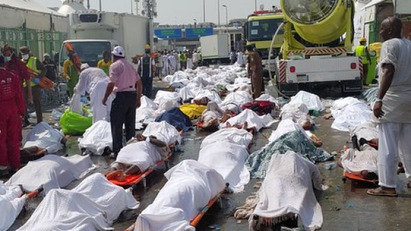 ايران تطلب اشراكها في التحقيق حول التدافع في مكة