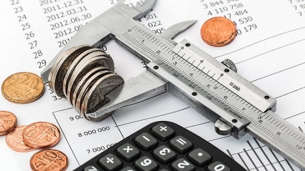 What will you do if today you get sudden cash, e.g. a bonus or inheritance? Here is how you should consider your priorities. (Pixabay)