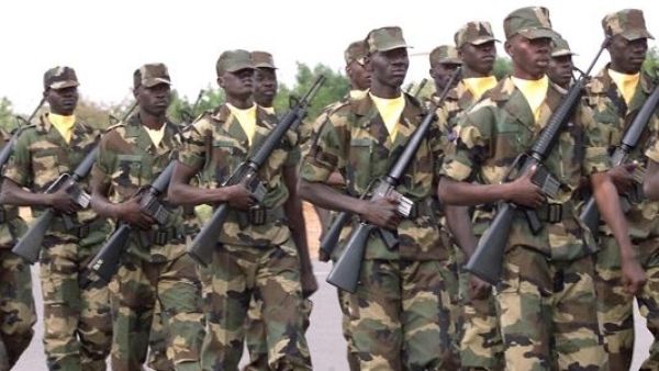 جنود سنغاليون