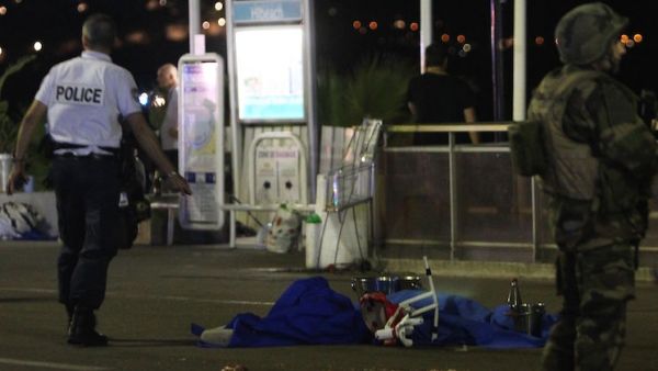 قضاء مكافحة الإرهاب يتولى التحقيق في اعتداء نيس