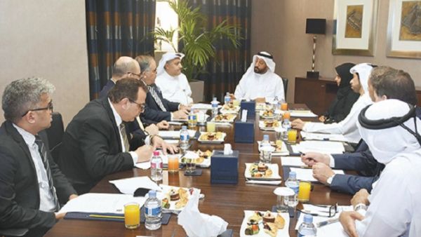 تقرر خلال الاجتماع عمل دراسة تحليلية لتحديات ومقترحات قطاع الفنادق كافة من خلال استبيان إلكتروني لمنتسبي القطاع للوقوف على نتائج هذه الدراسة ووضع خطة عمل لتحقيقها. تقرر خلال الاجتماع عمل دراسة تحليلية لتحديات ومقترحات قطاع الفنادق كافة من خلال استبيان إلكتروني لمنتسبي القطاع للوقوف على نتائج هذه الدراسة ووضع خطة عمل لتحقيقها.