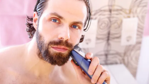 تجلب اللحية للرجل مزيداً من الاحترام والتقدير (shutterstock.com)