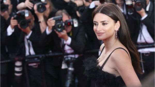 Penelope Cruz received the same pay as Javier Bardem for Everybody Knows (Source: Denis Makarenko / Shutterstock)