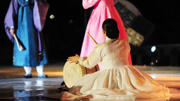 Korea-Arab Friendship Caravan (Shutterstock)