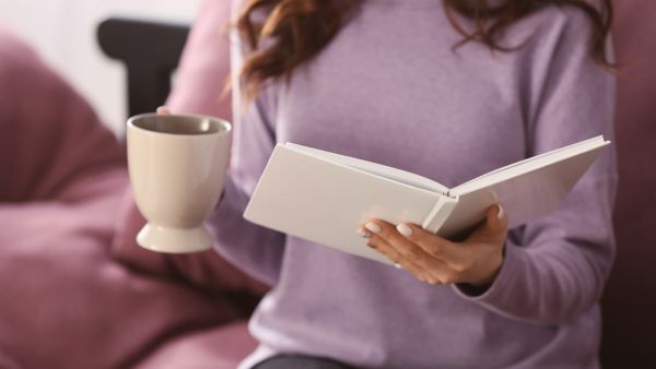 للقراءة أهمية كبيرة وفوائد متعددة shutterstock