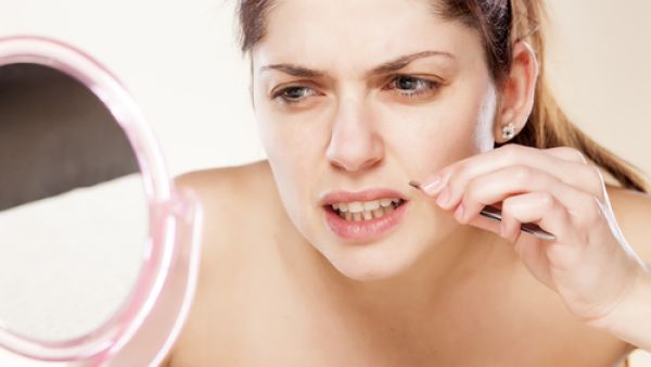 هناك عدة طرق لإزالة الشعر  لكن بعضهما باهظ الثمن وبعضها الآخر شديد الإيلام