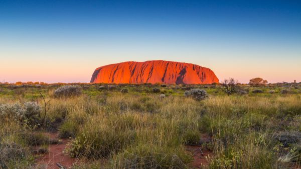 Ayers rock before sunset at Uluru-Kata Tjuta National Park, Northern Territory, Australia (Shutterstock)