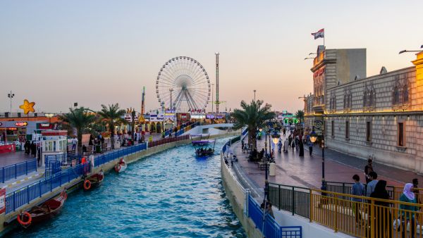 Around the world in one weekend (Shutterstock) Around the world in one weekend (Shutterstock)