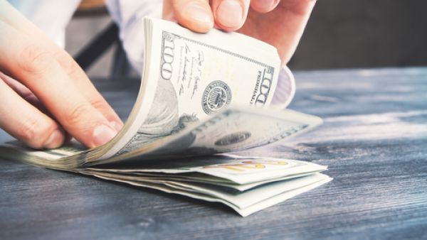 أغنياء العالم لهذا العام، كم تبلغ ثروتهم؟