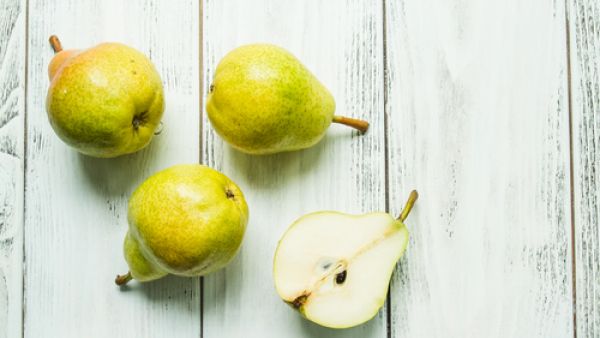 يمكن لمن يتبعون الحمية الغذائية تناول الكمثرى وبكثرة