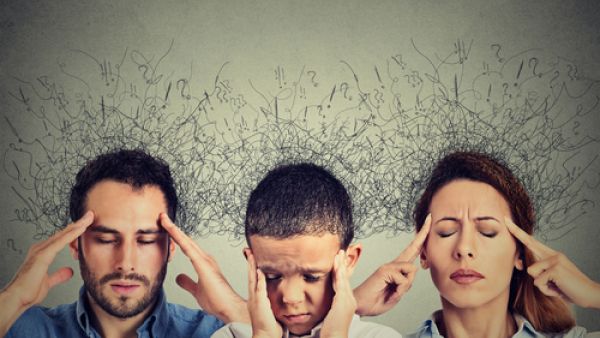 ويُعرف الوسواس القهري بأنه نمط في التفكير يصعب الهروب أو التخلّص منه 