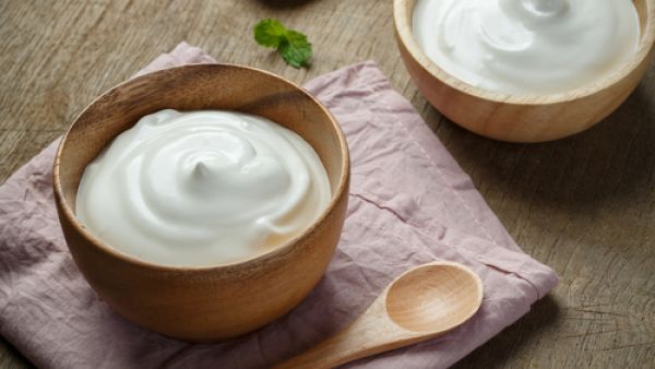 وصفة سهلة ومجربة مكوناتها من مطبخك لتفتيح بشرتك  (shutterstock.com)
