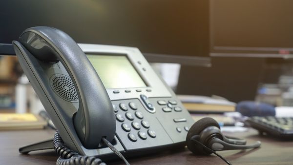 Another staff member called the woman back and advised her to either speak Arabic or find an Arabic speaker to make her report (Shutterstock/File)
