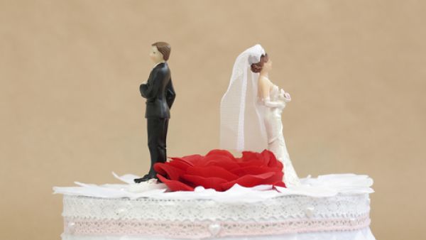 The stigma following women in Saudi Arabia whose marriages have ended has been, for the most part, eradicated, and the divorce rate rose marginally in 2017 (Shutterstock/File)