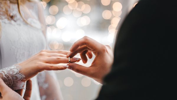 Sharjah woman takes away her life after her husband tells her he wants to remarry a Moroccan (Shutterstock/ File Photo)