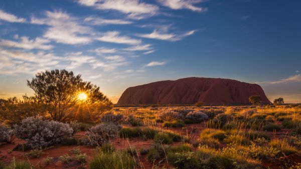 ULURU, AUSTRALIA (Shutterstock/File Photo)