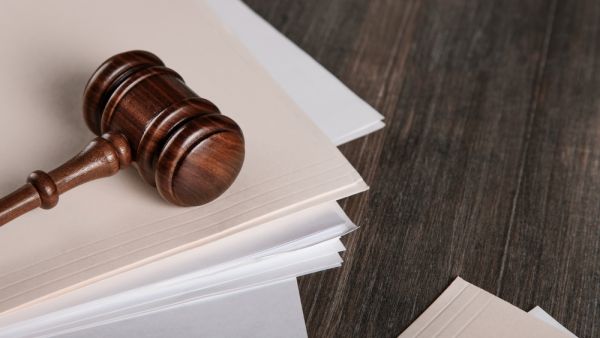 After listening to woman's arguments, the judge granted divorce, leaving the man shocked (Shutterstock/File)