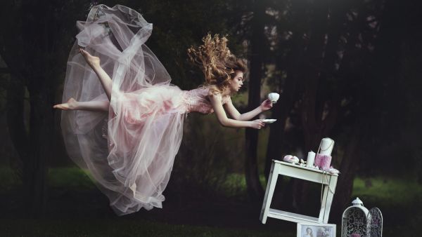 Alice in Wonderland (Shutterstock)	