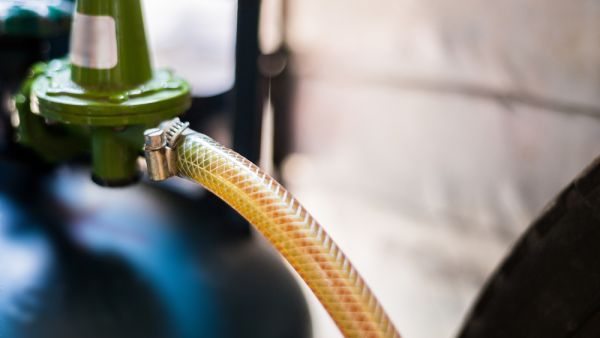 A fire broke out suddenly when one of the victims switched on the lights in the kitchen (Shutterstock/File)