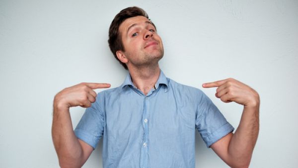 الرجال أكثر نرجسية عن النساء (shutterstock.com)

