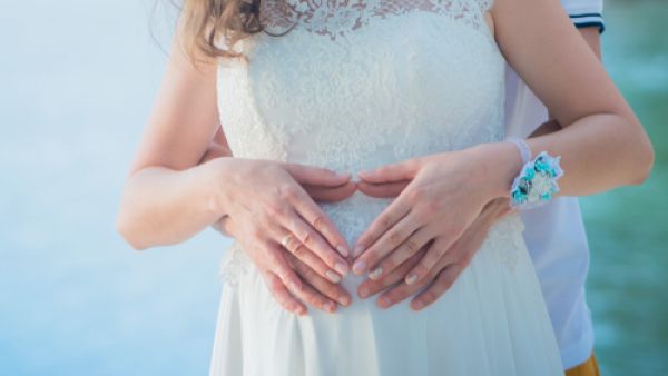 يجب أن تكون تغذية الحامل متنوعة ومتوازنة (shutterstock.com)
