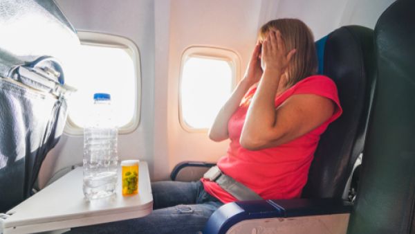 إن الأدوية المضادة للقلق على الرحلات الجوية غير مجدية (shutterstock.com)
