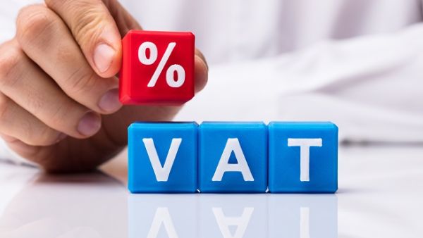 The Industry, Commerce and Tourism Ministry received 1,130 VAT inquiries since January 1. (Shutterstock)