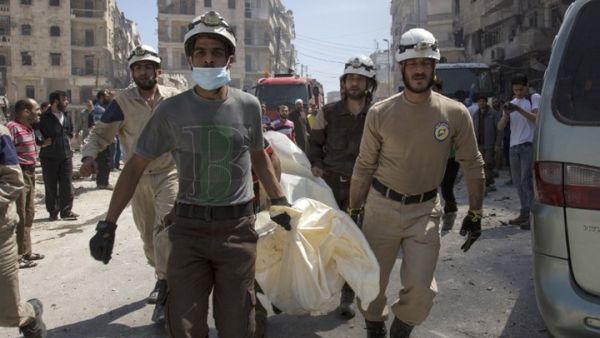 قوات الأسد ترتكب مجزرة في حي الصالحين بحلب
