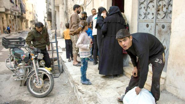 روسيا تتجه لحسم معركة حلب مستثمرة أجواء الود بينها وترامب
