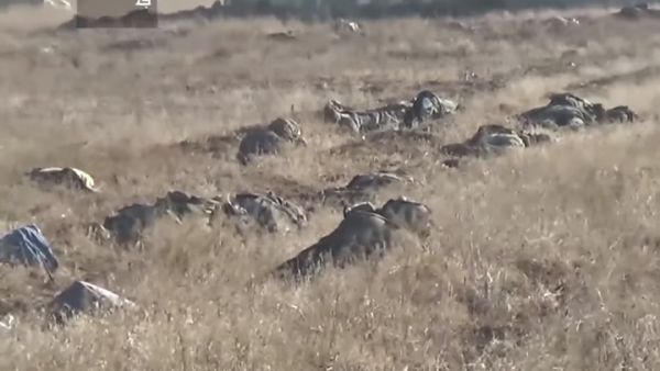 تذمر في صفوف أهالي القتلى ومطالبات بإعدام الضابط المسؤول عن ذلك - أرشيف