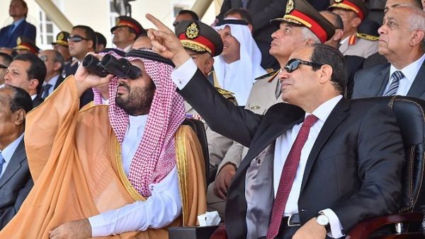 الرئيس المصري عبد الفتاح السيسي والأمير محمد بن سلمان ولي ولي عهد السعودية النائب الثاني لرئيس مجلس الوزراء ووزير الدفاع