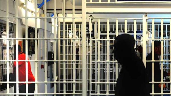 مقتل اثنين من موظفي سجن في ولاية نورث كارولاينا جراء محاولة هروب
