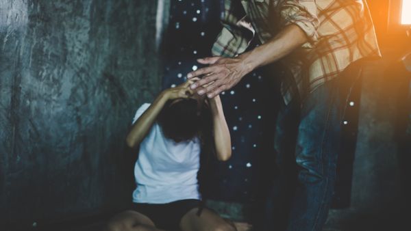 However, the husband, who is a grocer, told the court that he did not mean to beat his wife, and he could not recall the number of slaps. (Shutterstock)