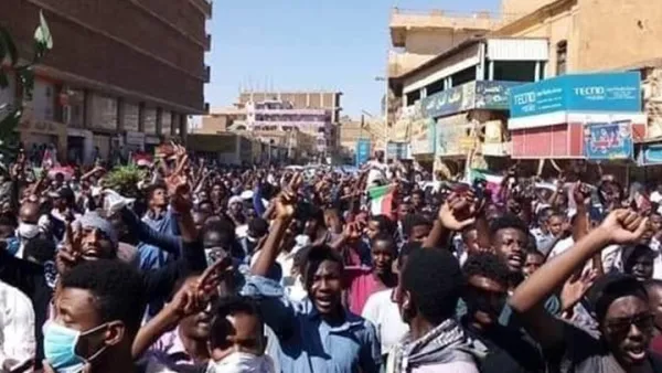 السودان: مقتل مدني خلال احتجاجات في مدينة أم درمان
