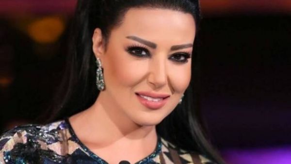النجمة سمية الخشاب 
