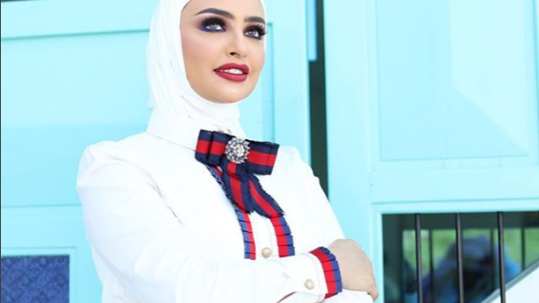 خبيرة التجميل والفاشنيستا الكويتية سندس القطان (instagram.com/sondos_aq)
