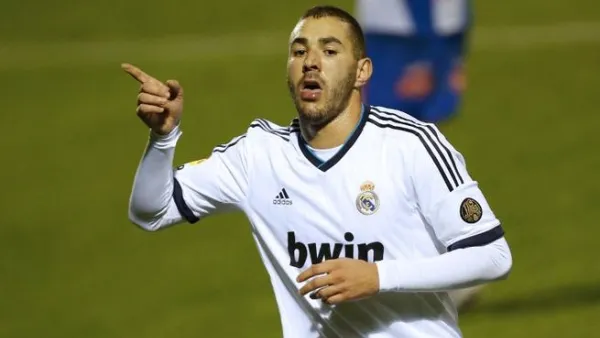 Benzema not going to AC Milan, insists agent