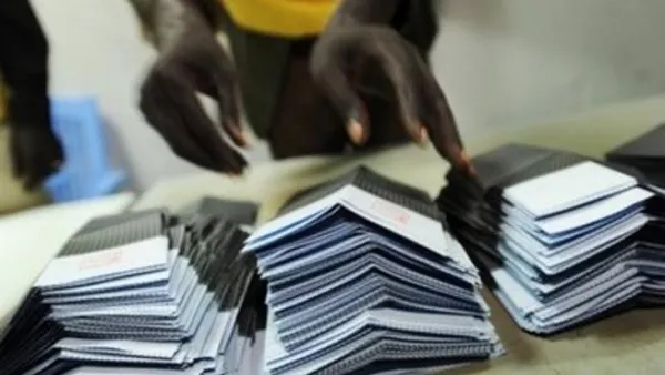 من عمليات فرز الاصوات في استفتاء الجنوب