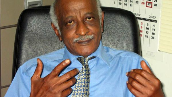 أمين مكي مدني