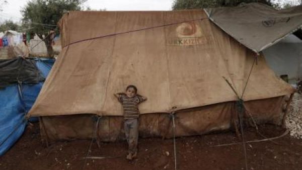 نزوح 120 ألفا منذ مطلع الشهر بسبب تصاعد العنف في سوريا
