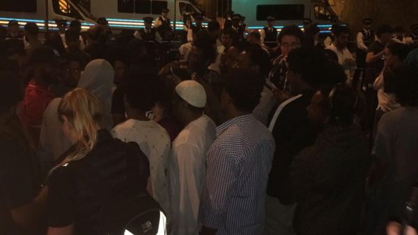 بعد حادثة دهس مسلمين.. طعن شخص قرب مسجد بشمال لندن