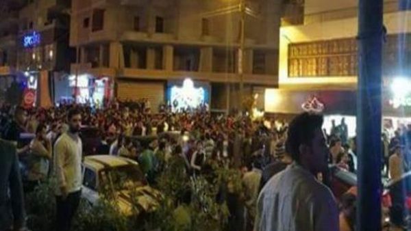 ذهبت لزفاف صديقتها ورجعت بسيارة الشرطة (فيديو)
