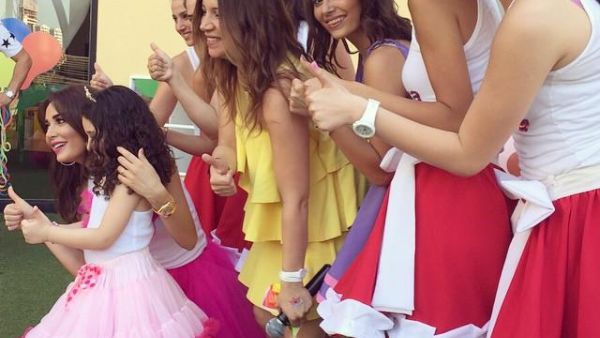 Cyrine, Taliya and their friends and family at Taliya's birthday party. (Facebook)