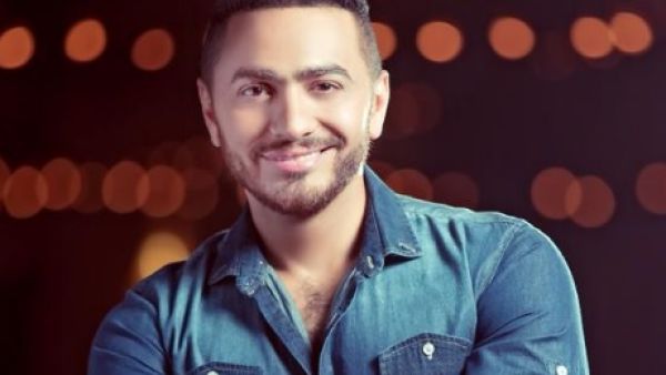 الفنان تامر حسني