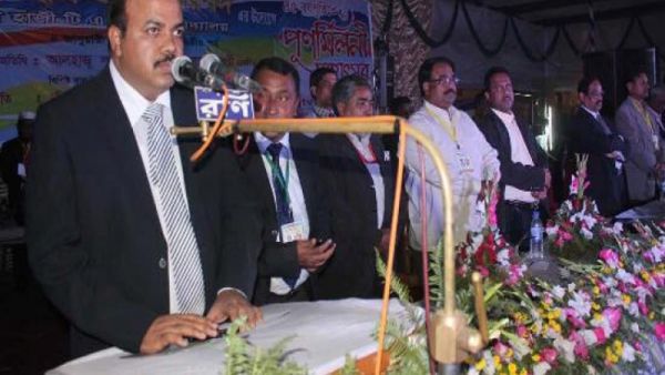 توقيف زعيم حزب معارض في بنغلادش بسبب لقائه مسؤولا اسرائيليا
