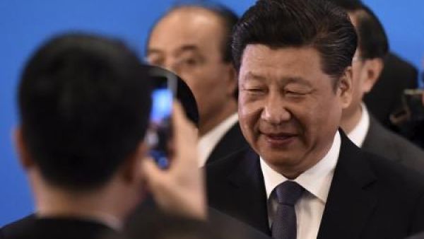 الرئيس الصيني شي جين بينغ 
