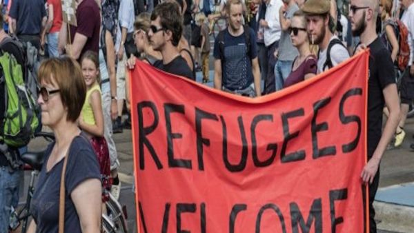 أكثر من 10 آلاف يحتجون على العنصرية في عدة مدن ألمانية
