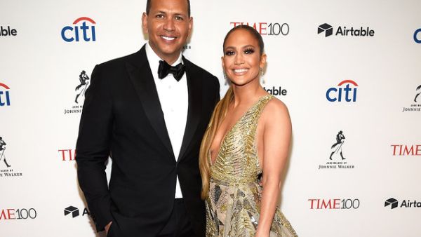 جينيفر لوبيز وأليكس رودريغو