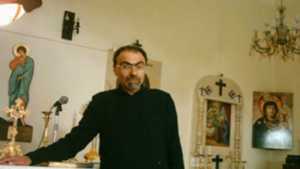 الكاهن “طوني بطرس″ 